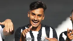 Lucas Lourenço assume vaga de Sánchez no Santos