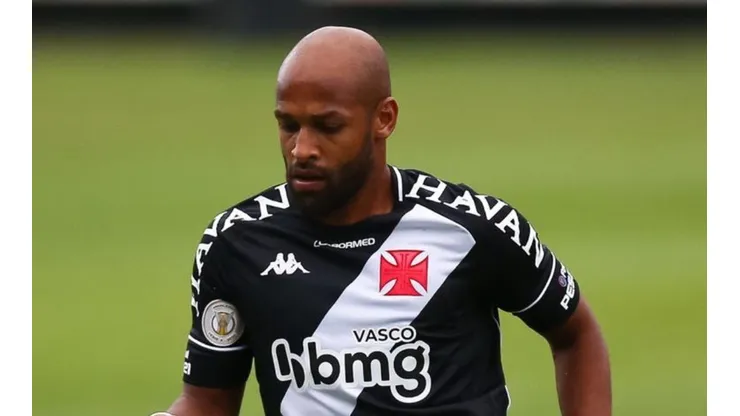 Ramon indica saída de Fellipe Bastos no time titular do Vasco