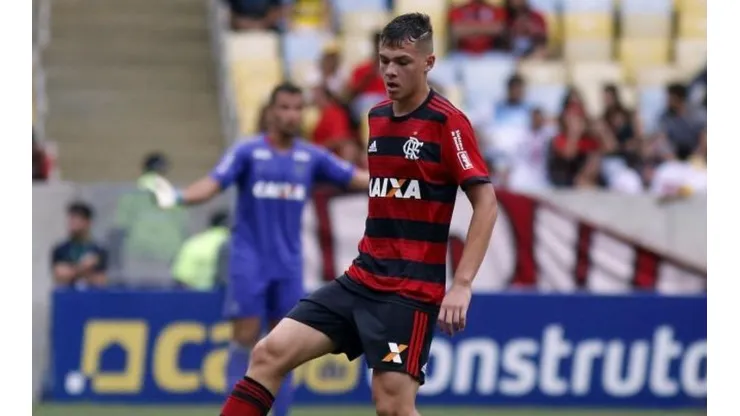 Jogadores da base também são infectados e Flamengo tem 19 atletas com Covid-19