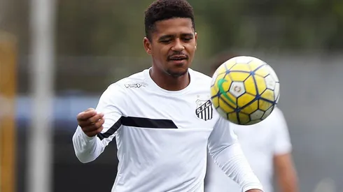 Corinthians é ágil e acerta contratação de Diogo Vitor, ex-Santos