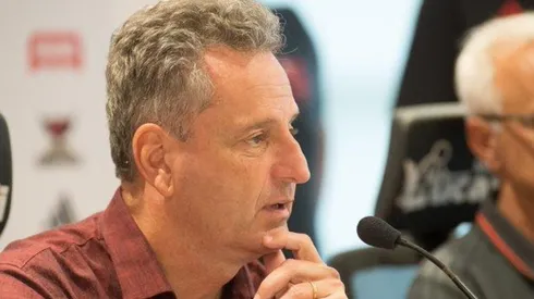 Landim defende elenco sem máscara na foto e causa polêmica