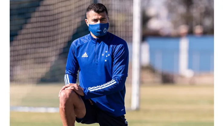 Cruzeiro e Avaí se acertam por empréstimo de João Lucas