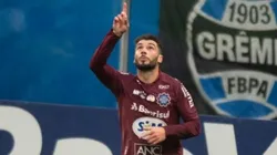 Laércio decide esperar por liberação do Santos junto à Fifa