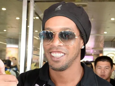Ronaldinho volta a BH, visita Arena e empolga Massa