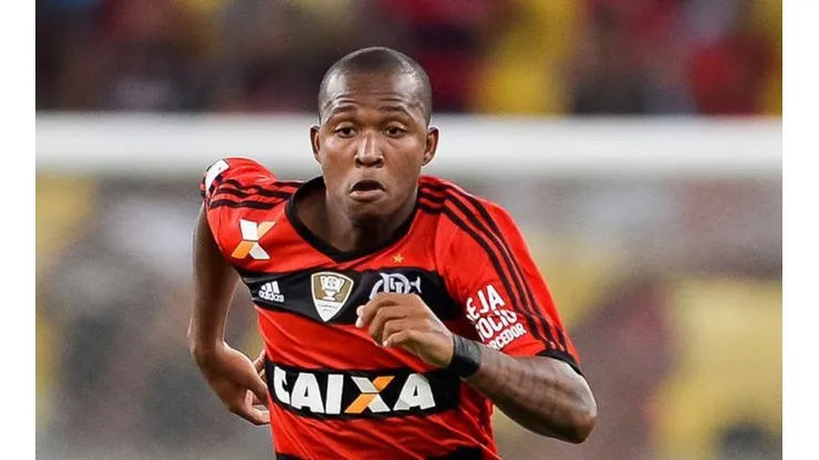 Torcida do Flamengo faz campanha pela contratação de Samir