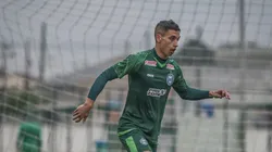 Jorginho promove mudanças e titularidade de Sarrafiore é ameaçada