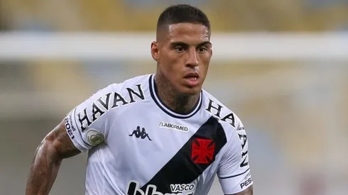 Carlinhos surpreende DM do Vasco e escalação está definida