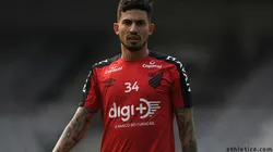 Com Pedro Henrique, Barros define escalação do Athletico diante do Colo-Colo