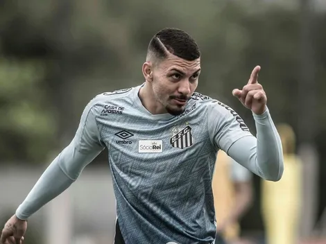 Alison sente lesão e Cuca define substituto no meio-campo do Santos