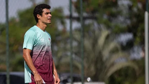Em má fase no Fluminense, Egídio vê titularidade ameaçada na lateral esquerda