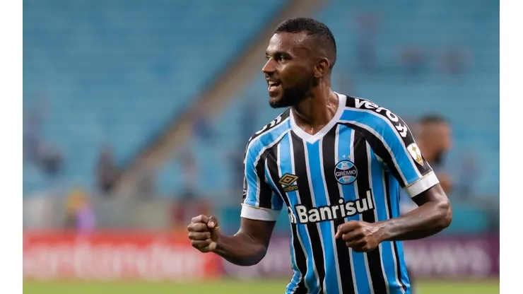 Grêmio inscreve mais 7 jogadores na Libertadores