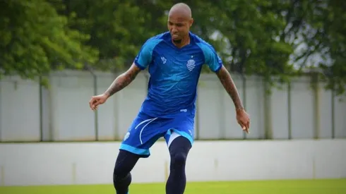 Jornalista afirma que Fortaleza não negocia com zagueiro Alan Costa