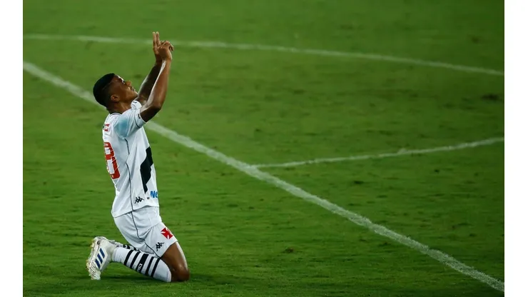 As equipes entram em campo neste domingo às 16h00, pelo Brasileirão - (Getty Images)