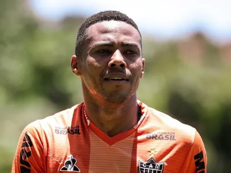 Elias conversa com Cuca e diretoria do Santos é comunicada