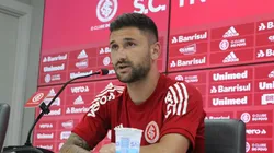Coudet prioriza Gre-Nal e escala equipe alternativa diante do Fortaleza