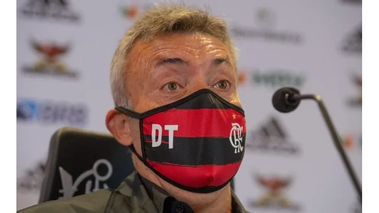 Vexame faz Dome se incomodar com risco de demissão no Flamengo