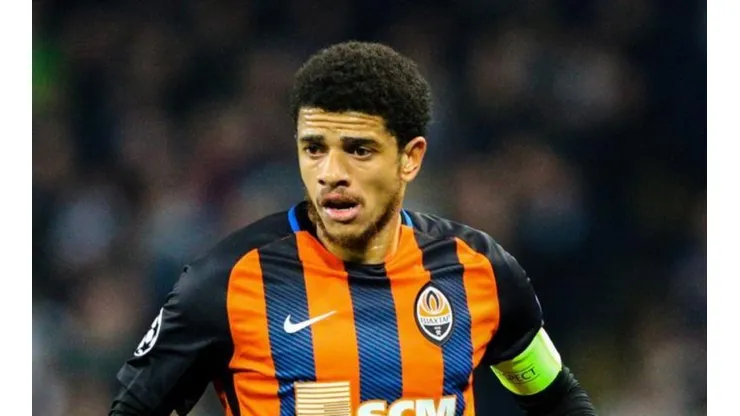 Taison negocia saída do Shakhtar e retoma sonho de voltar ao Inter