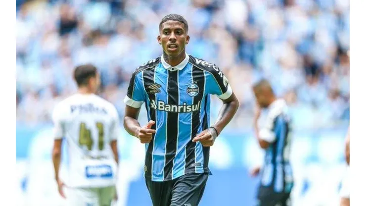 Luxemburgo pede e Palmeiras busca acordo para trazer meia Jean Pyerre