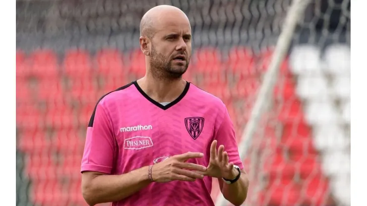 Miguel Ángel Ramírez 'ignora' elenco poderoso do Flamengo