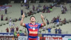 Osvaldo comemora seu primeiro gol pelo Fortaleza na atual edição do Brasileirão