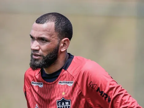 Everson causa “dança das cadeiras” e Mattos encaminha saída de goleiro