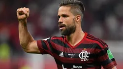 Diego Ribas sai em defesa de Dome e alerta Gabigol