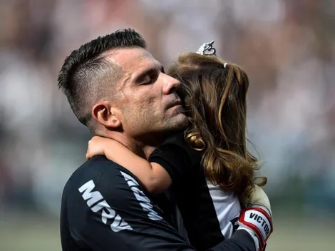 Everson prega respeito a Victor, que tem futuro incerto no Galo