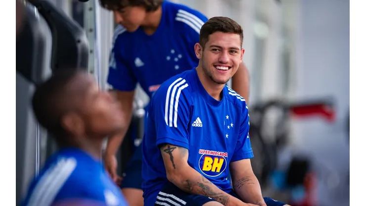 Caio Rosa é reprovado em teste no Cruzeiro