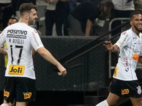 Athletico-PR faz investida por atacante do Corinthians