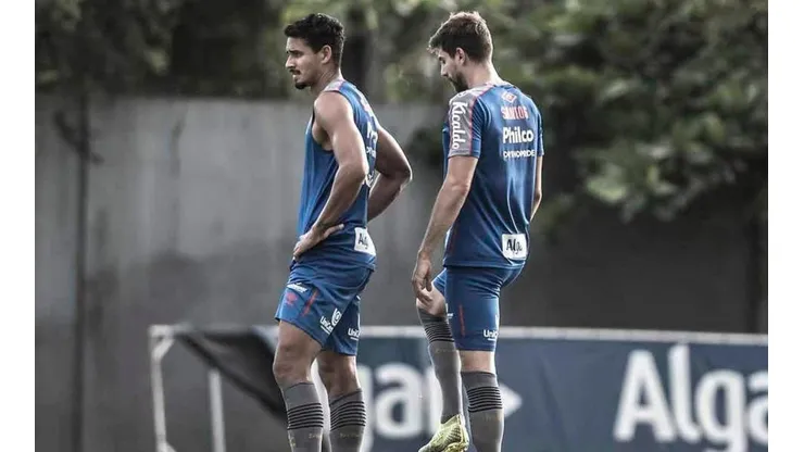 Cuca esboça Santos titular para o clássico contra o São Paulo Com Lucas Veríssimo e Luan Peres de volta