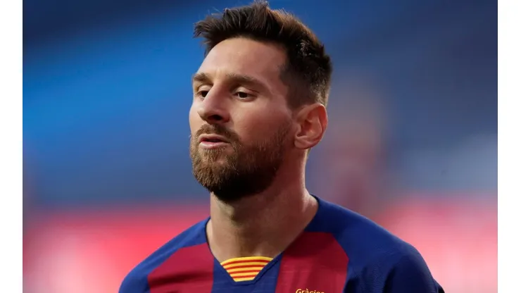 Crespo elege "culpado" por permanência de Messi no Barça