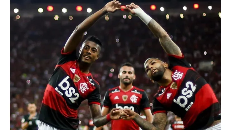 Jornalista da BBC alfineta craque do Fla