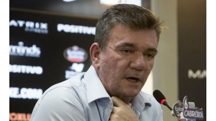 Andrés Sanchez define futuro de Tiago Nunes no Corinthians
