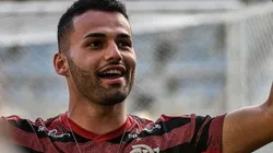 Com Thiago Maia, Dome esboça time ideal para o clássico contra o Flu