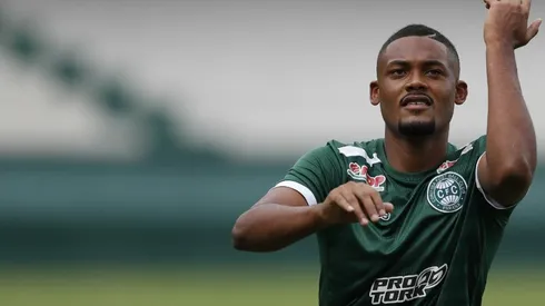 Cuca pede retorno de Sabino ao Santos