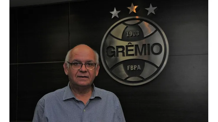 Romildo não guarda segredo sobre reforços no Grêmio