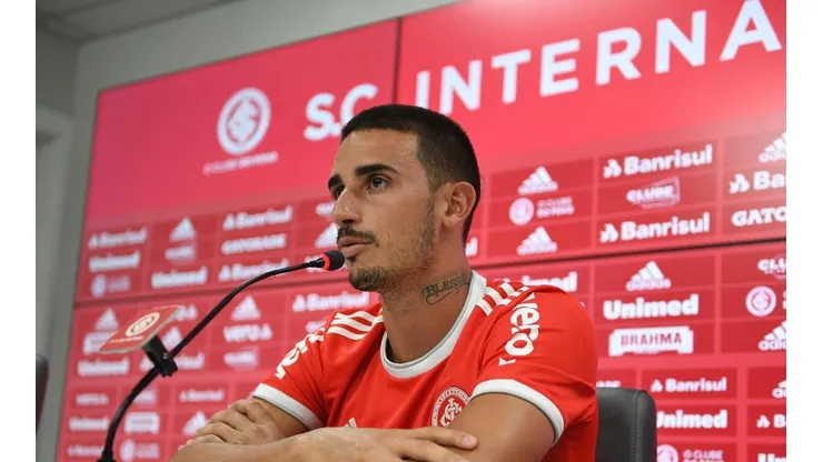 Bronca no vestiário vem à tona no Inter e Galhardo cobra mais malandragem da equipe