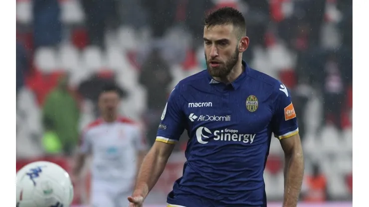 Chico Guerra vai atrás e Sport estuda "repatriar" zagueiro Alan Empereur, do Hellas Verona-ITA