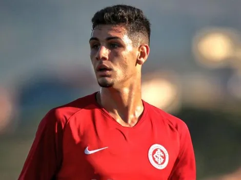 Coudet deve dar sequência para Johnny no time titular do Inter