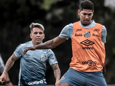 Cuca perde atacante titular com Covid-19