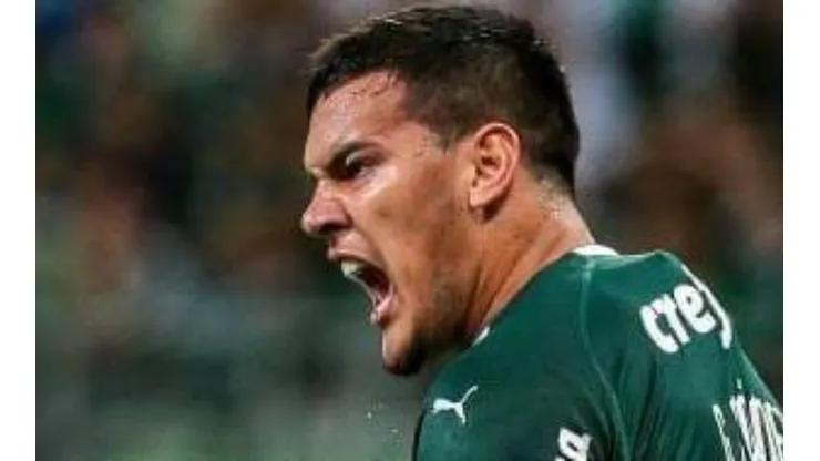 São Marcos faz pedido inusitado para Gustavo Gomez