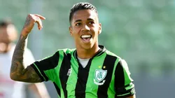 Santos fica muito próximo de contratar Matheusinho