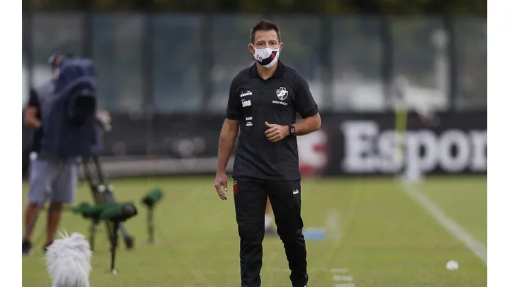 Ramon Menezes rasga elogios ao Vasco após empate