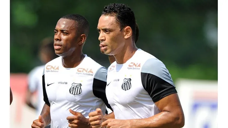 Gestor do Santos descarta Ricardo Oliveira e intensifica investida por Robinho