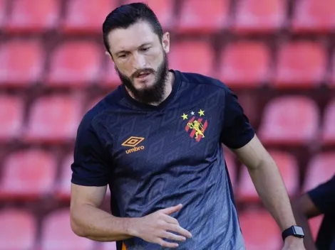 Campello abre o jogo sobre possível procura do Vasco por Sander