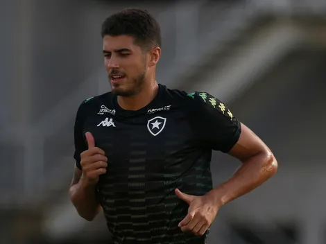 Pedro Raul lamenta empate e critica retranca do Coritiba