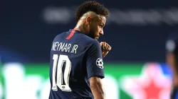 L'Equipe informa que Neymar e outros dois jogadores do PSG teriam contraído Covid-19