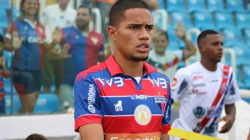 Após devolver Madson, Fortaleza tenta a contratação de novo atacante do Corinthians