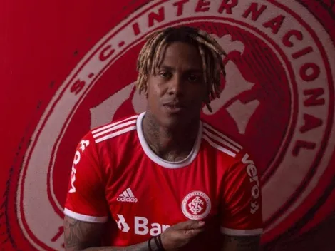 Coudet atualiza situações de Abel Hernández e Zé Gabriel no Inter