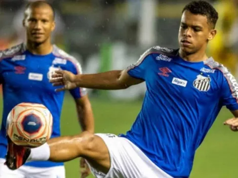 Sandry não empolga e Cuca indica substituto de Alison no Santos